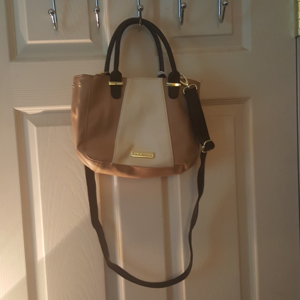 Purse - Picture 4 of 4